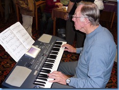 Len Osbourne did the honours for the arrival music and very nicely too - thanks Len. Len was playing his Korg Pa500 keyboard.