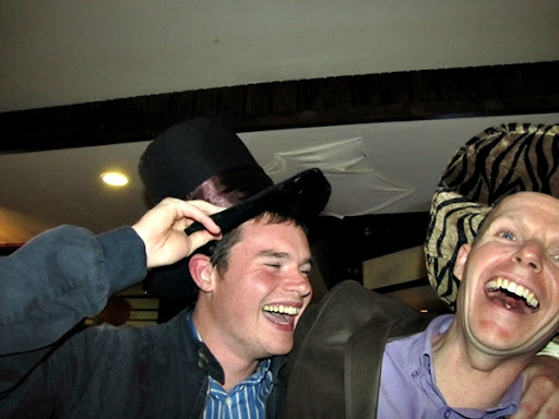 Life in Jeju 37 Mad Hatter Party กับการรวบรวมเงินช่วยน้องๆที่อินเดีย