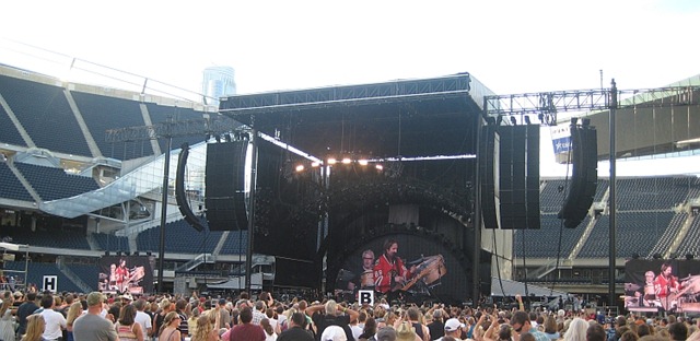 [wJun19 Keith Urban Soldier Field IMG_7000[2].jpg]