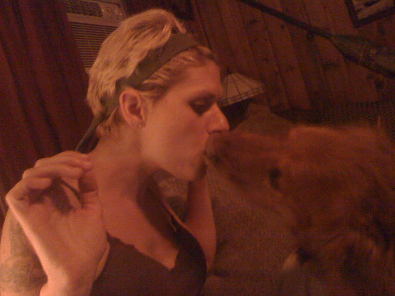 Dog Makeouts