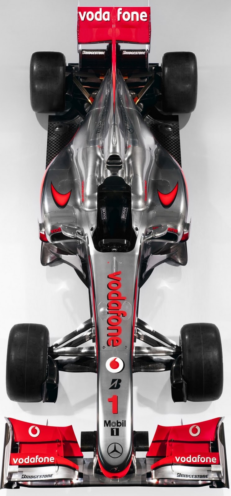 [mclaren_mp4-25_02[12].jpg]