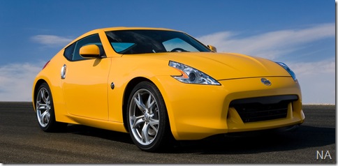 2009-Nissan-370Z-Yellow-Front-And-Side-Closeup-1920x1440
