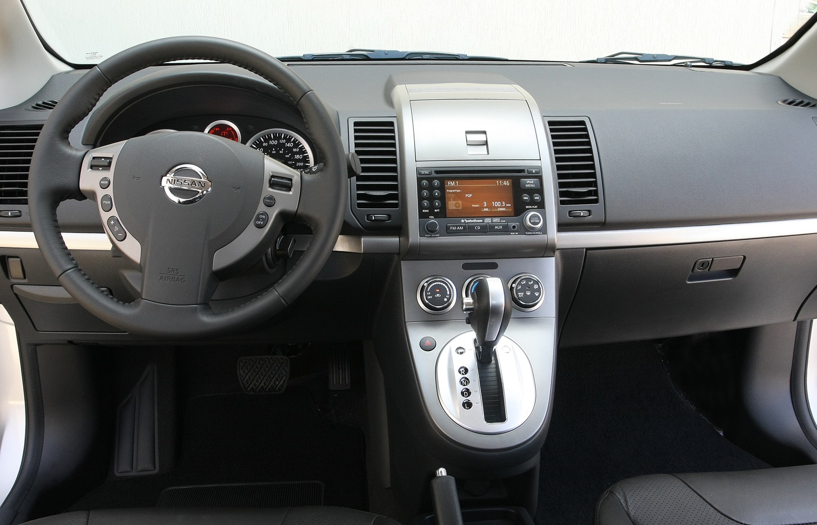 [257 PM11182009sentra2010flex050[3].jpg]