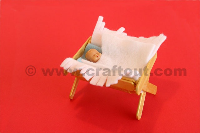 [baby-in-baby-crib-craft[2].jpg]