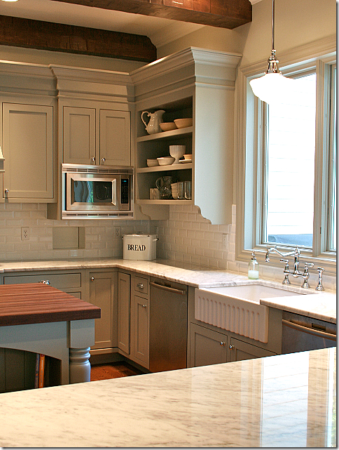 Another view of her upper cabinets I love her cabinets and I love the Another view of her upper cabinets I love her cabinets and I love the