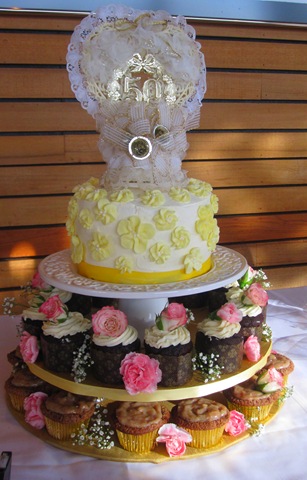[anniversary party 024[5].jpg]
