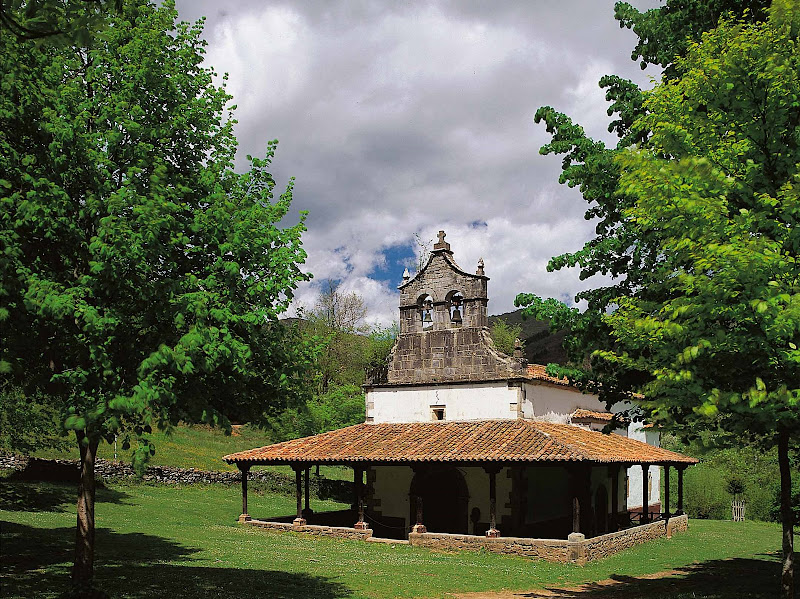 ERMITA DE NUESTRA SEÑORA DE MIRAVALLES ( SOTO DE ALLER )