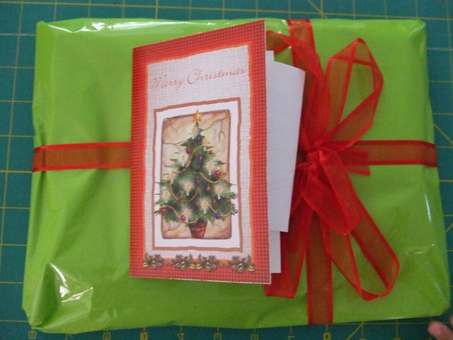 [09.12.09 Secret Santa (1)[2].jpg]