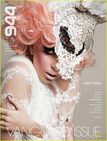 [lady-gaga-944-magazine-cover-and-spread-02[12].jpg]