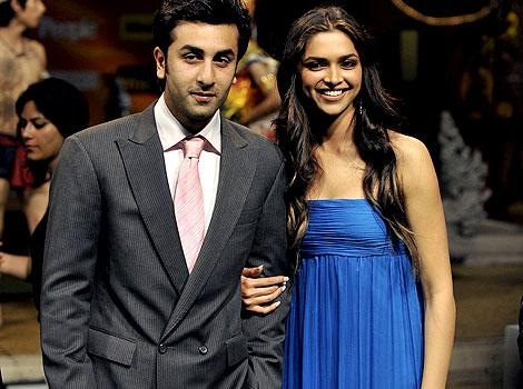 [ranbir-kapoor-and-deepika-padukone-arrive-at-the-9th-international-indian-film-academy-8x6[2].jpg]