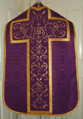 [Casula Romana (1)[2].jpg]