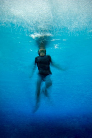 [drowning[2].jpg]