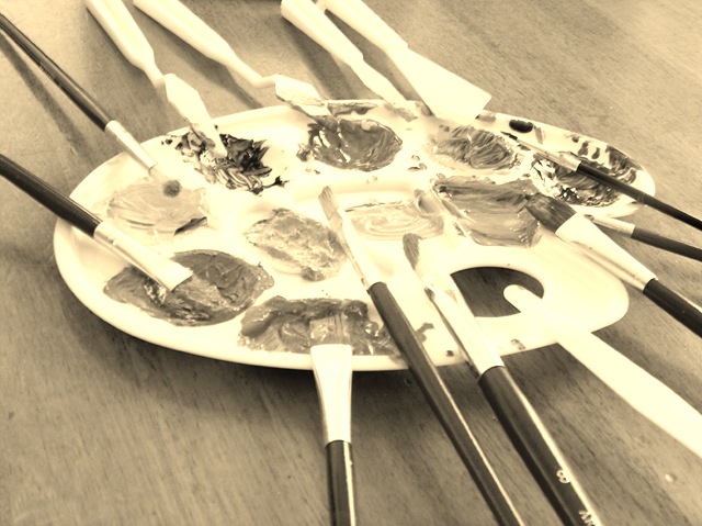 [paintbrushes[8].jpg]