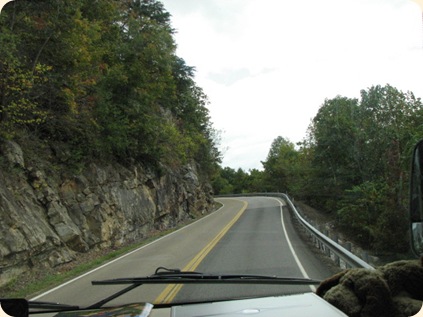 Drive to Fall Creek Falls SP 037