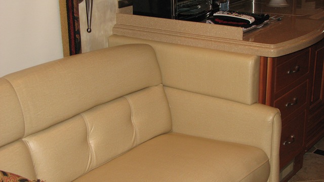 [Couch Cushion 007[3].jpg]