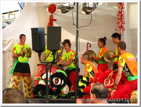 DRAGON DANCING CREW© BUSOG! SARAP! 2010