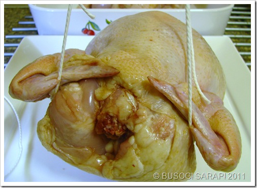 TRUSSING CHICKEN STEP5© BUSOG! SARAP! 2011