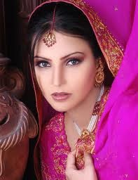 [Pakistani-Beauty-19[4].jpg]