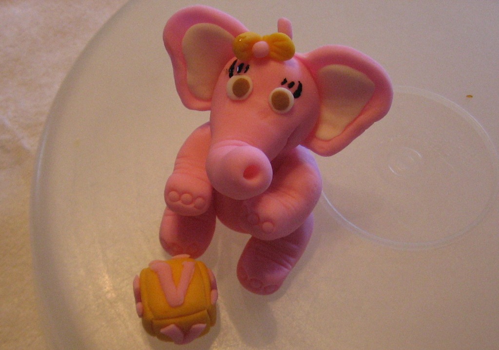 [elephant[5].jpg]