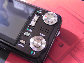 EXILIM Hi-ZOOM EX-V7 (3)
