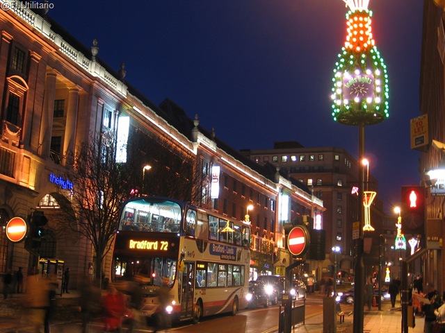 [Leeds Lights 1[13].jpg]