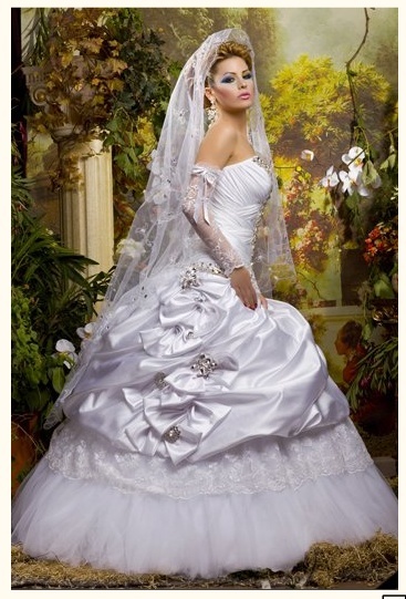 صور فساتين زفاف 2013 - اجمل فساتين الزفاف لعام 2013