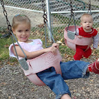 S&A am Spielplatz 05.JPG