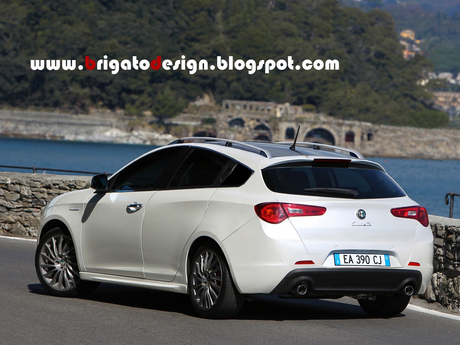 Alfa%20Romeo%20Giulietta%20SportWagon%20%5B2%5D.jpg
