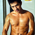 cosmo2005-05-DennisTrillo.jpg