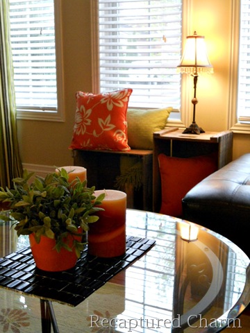 [main floor family room 075a[8].jpg]