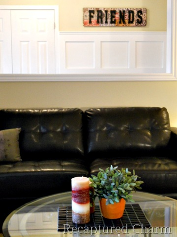 [main floor family room 073a[8].jpg]