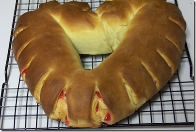 lacy-valentine-bread 024