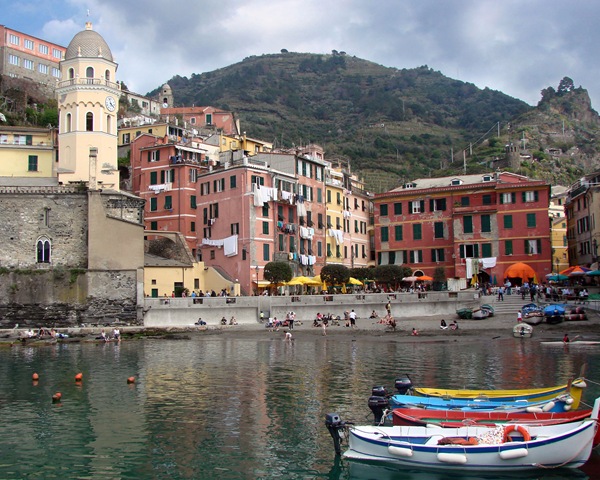 [Italy 440[3].jpg]