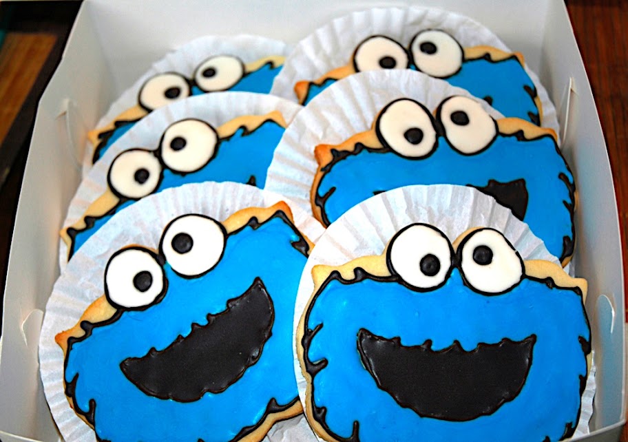 cookie monster cookies in box