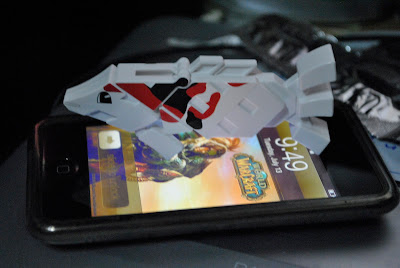 Sitting on my ipod The 魚 (uo/sakana, “fish”) sitting on my ipod touch
