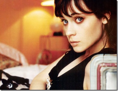 Zooey-Deschanel-22