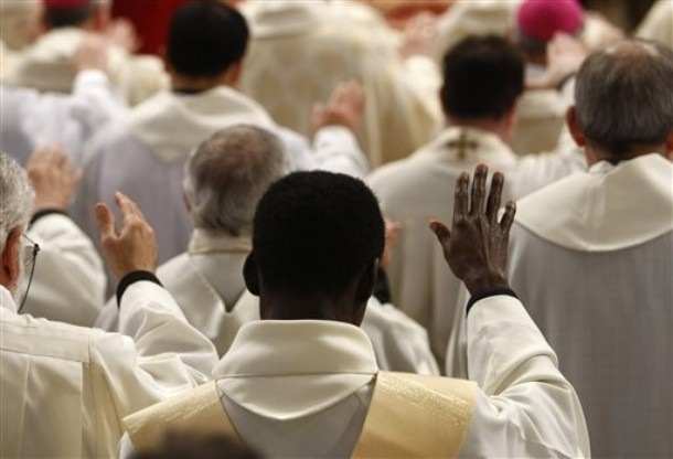 [sacerdotes[4].jpg]