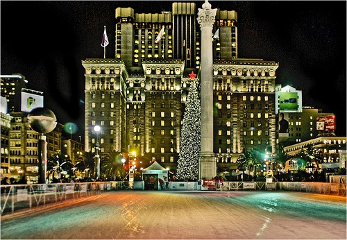 [Holiday-Ice-Rink-In-Union-Square[2].jpg]
