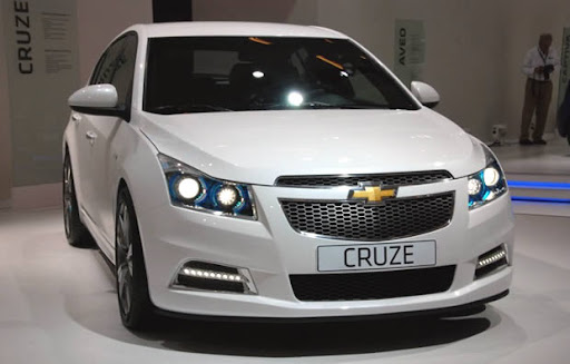 Cruze Sedan e Hatch