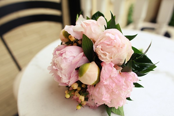 [pink peony wedding bouquet[4].jpg]
