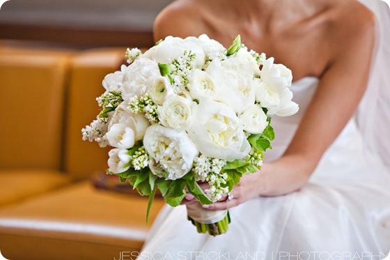 white wedding bride bouquet peonies ranunculous tulips