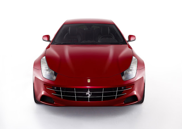 2011_Ferrari_FF2.jpg