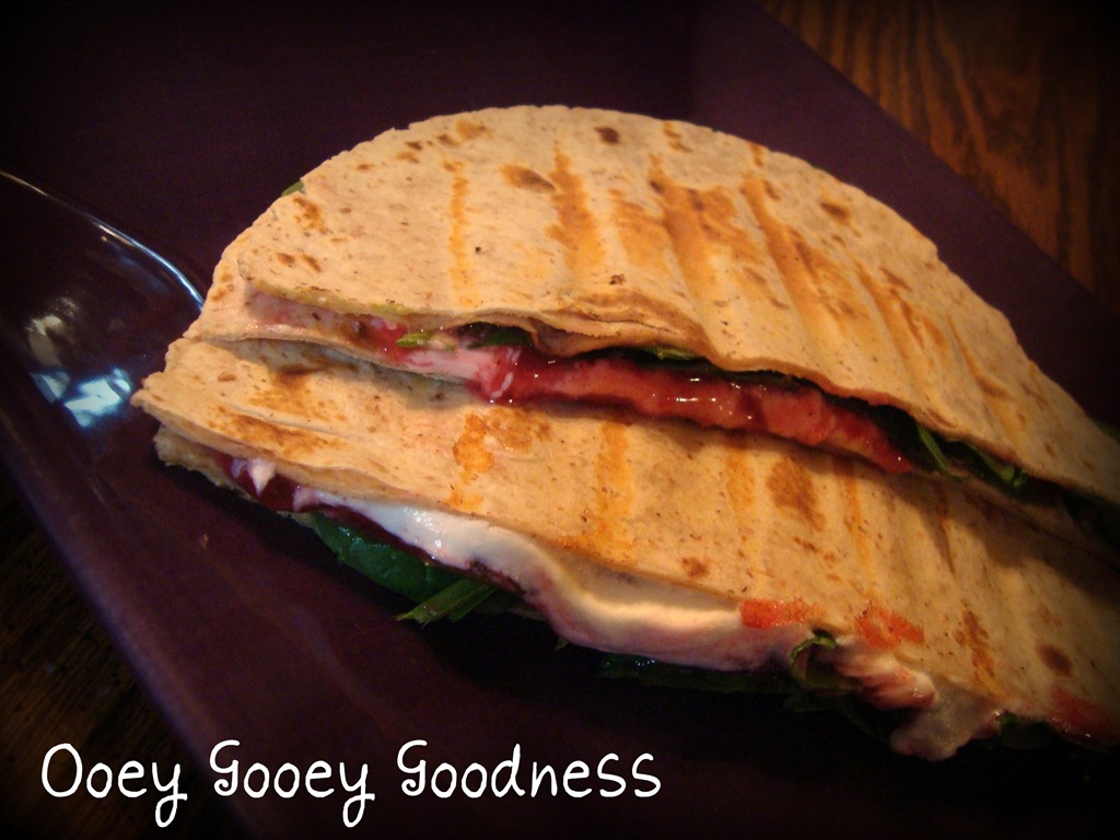 [ooey gooey[5].jpg]