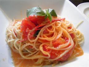 CARMA38のトマトパスタ