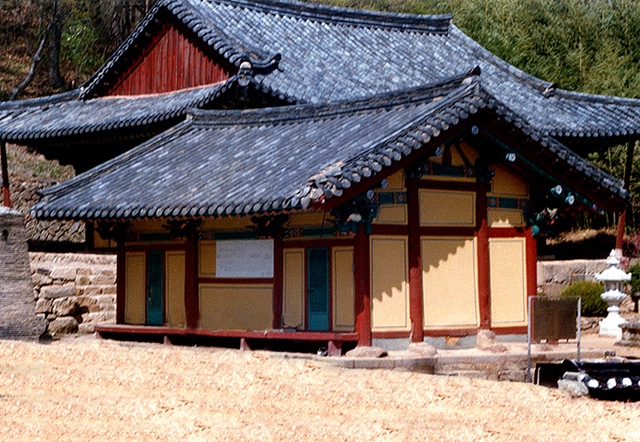 [Gyeongsan Simgeomdang Hall in Hwanseongsa Temple[5].jpg]