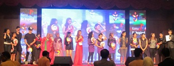 Participants in the Celebrity Contest 01