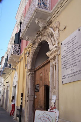 Manfredonia, Antico Palazzo in Corso Manfredi