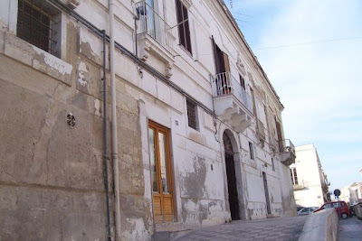 Manfredonia, Antico Palazzo di Via Tribuna