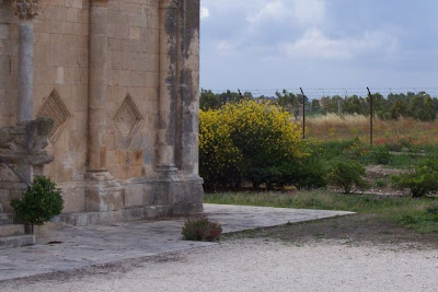 Manfredonia, Basilica di S. Maria di Siponto