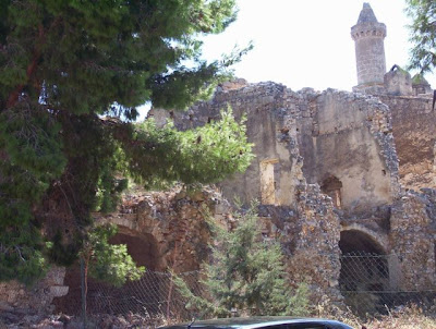 Manfredonia, Abbazia di San Leonardo
